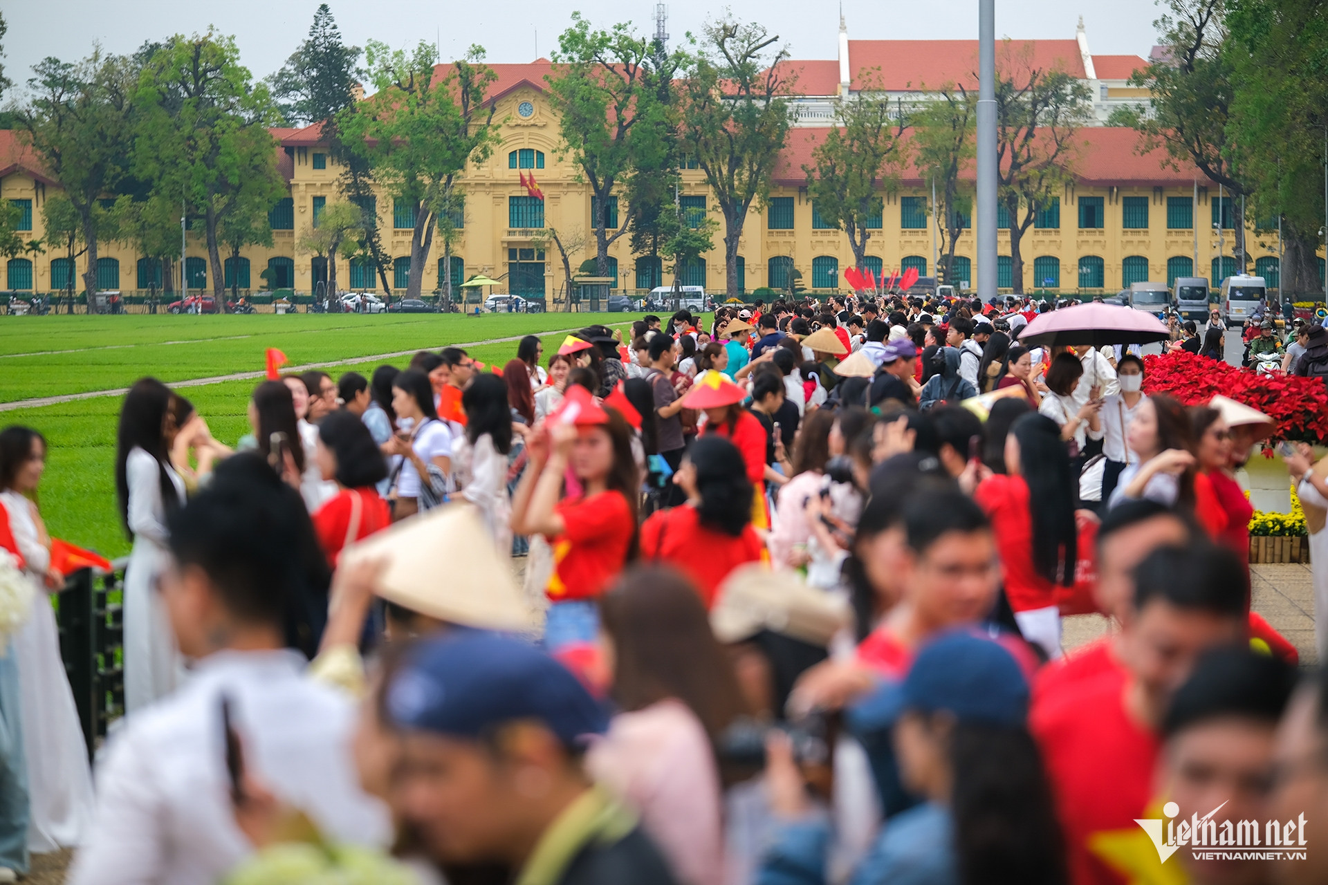 W-quang truong ba dinh 30 4  10.JPG.jpg