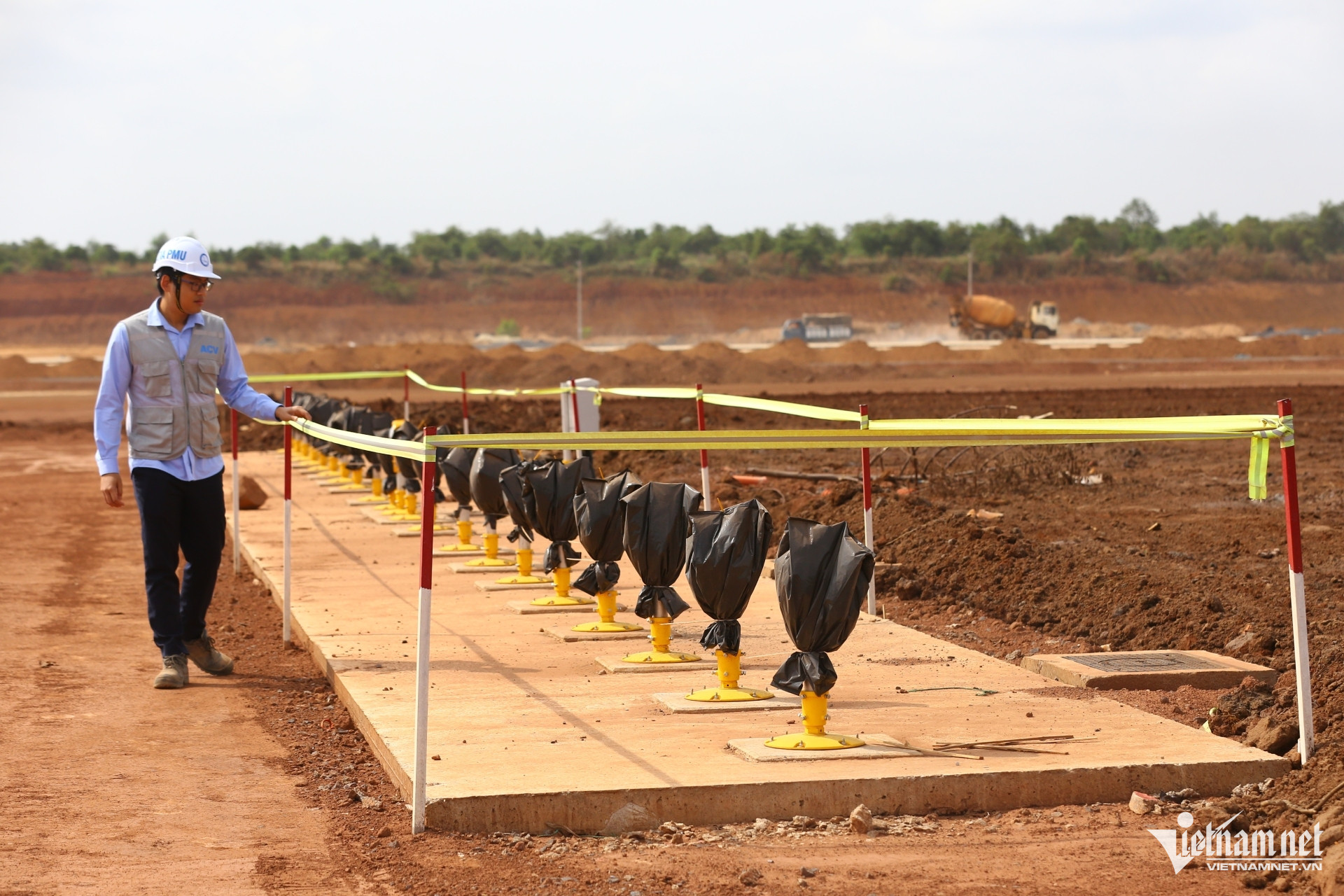 W-san bay long thanh (3).jpg