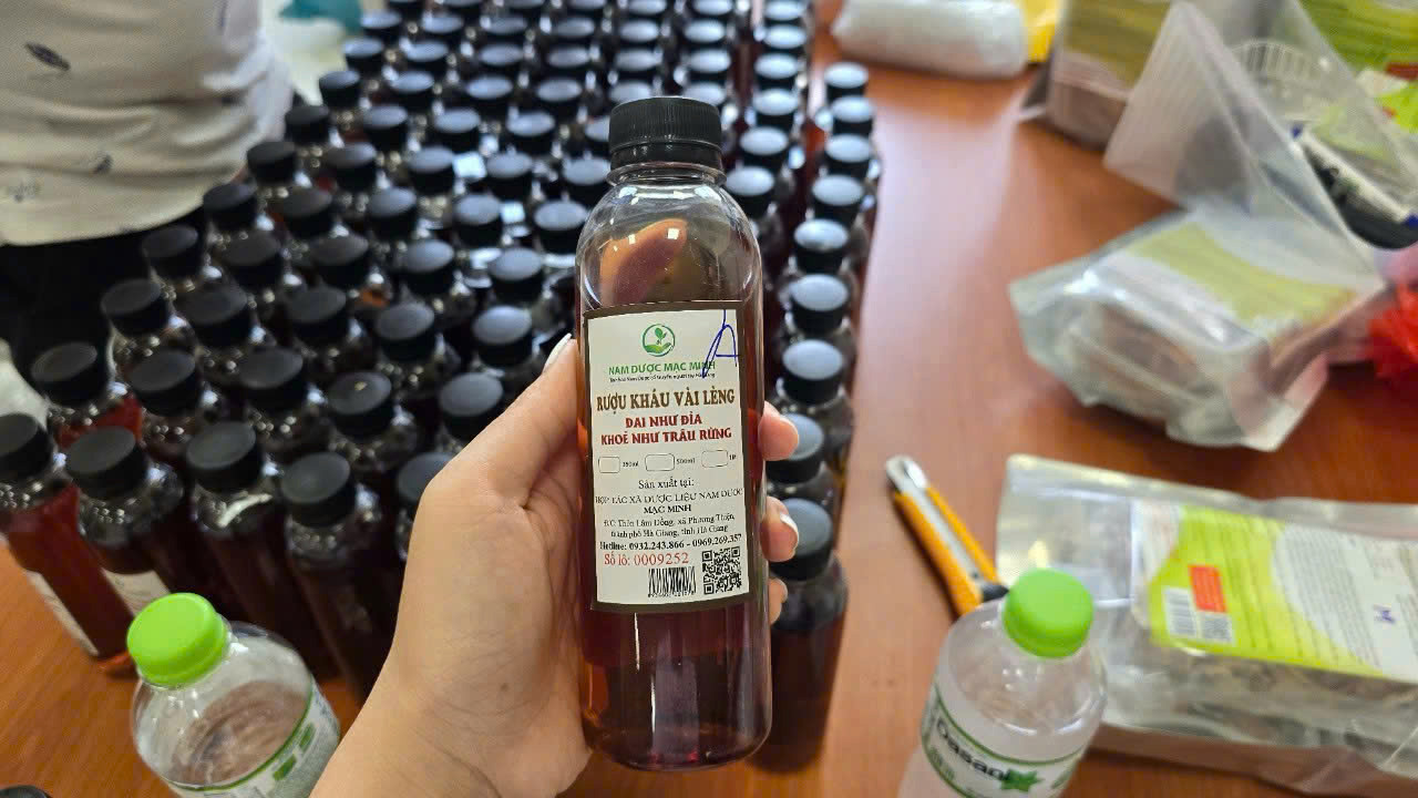z6554055957169_e853a9a10a04067eecdf15713aafce47.jpg
