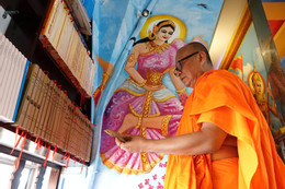 Báu vật ở ngôi chùa đẹp nhất Cần Thơ và vị trụ trì nuôi sinh viên thành tiến sĩ