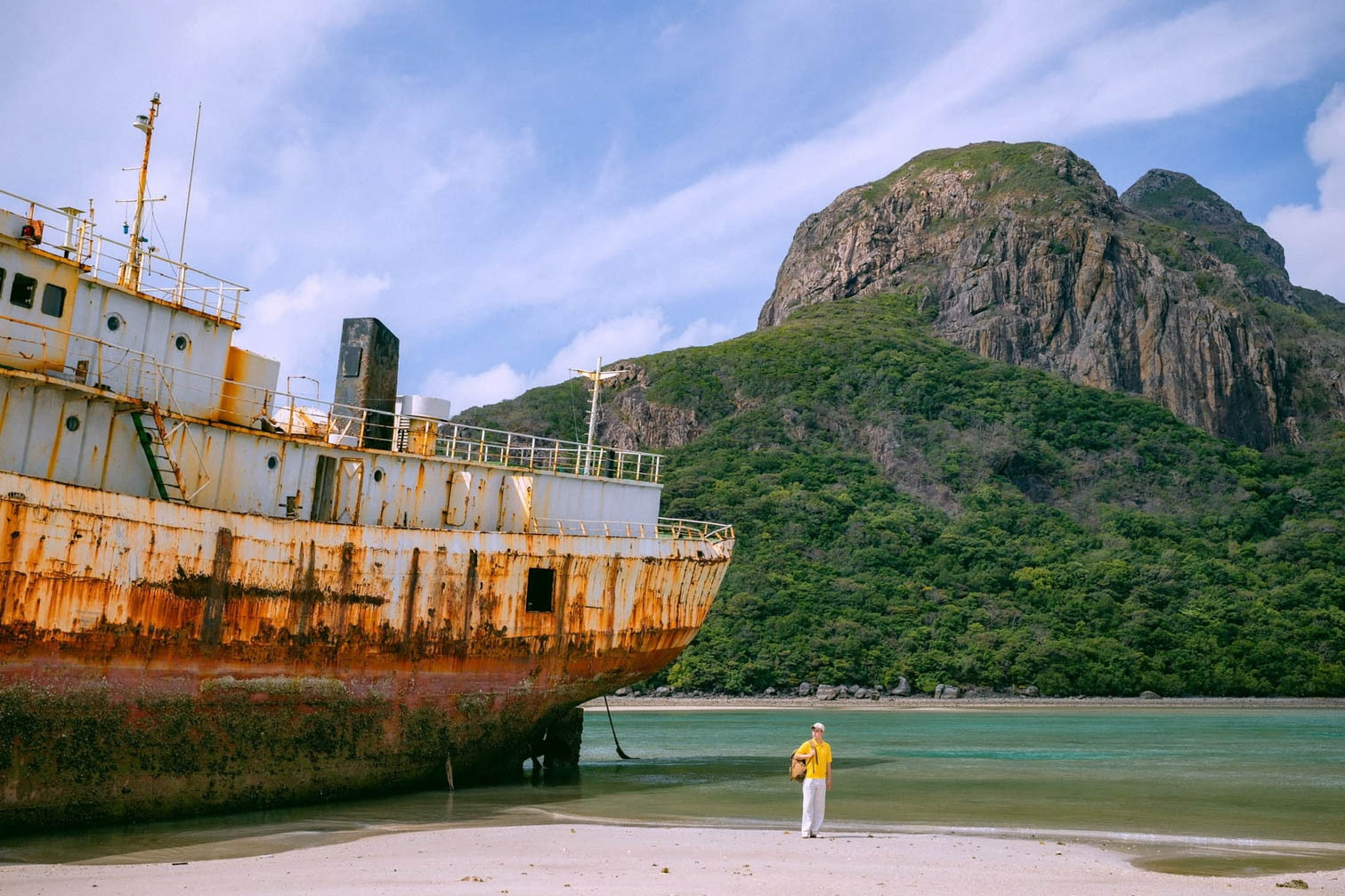 Chàng trai khám phá Côn Đảo mùa đẹp nhất chỉ với 3,3 triệu đồng