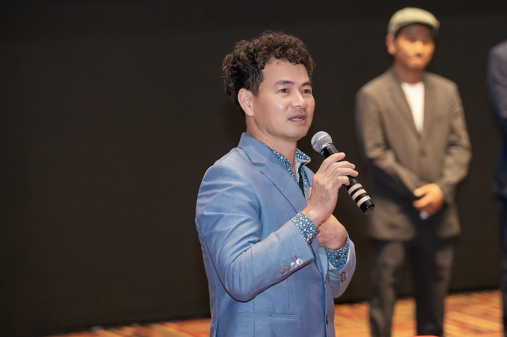 Cục trưởng Xuân Bắc xúc động nghẹn ngào sau khi xem 'Địa đạo' của Bùi Thạc Chuyên