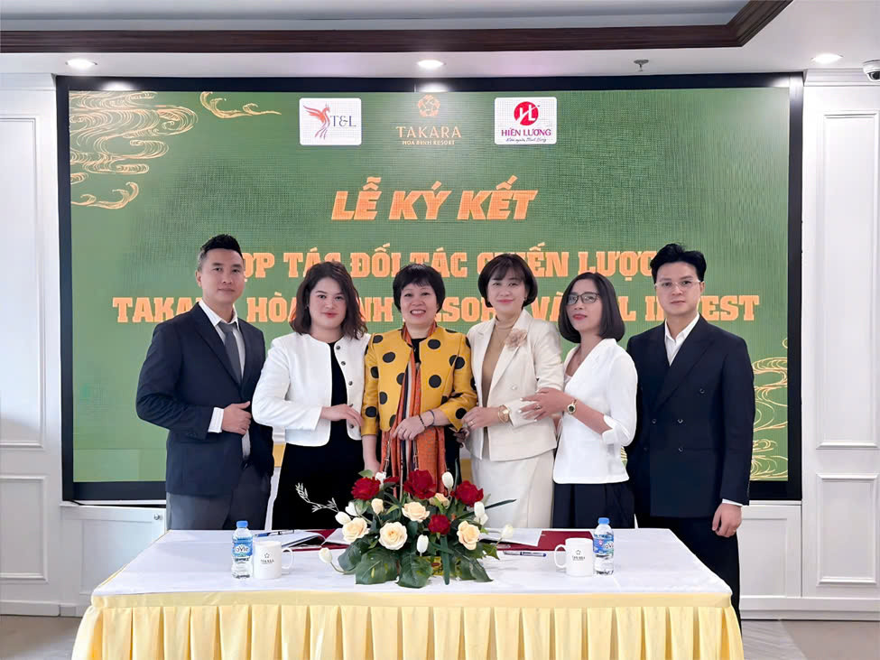 Takara Hoa Binh 1 (ava).jpg