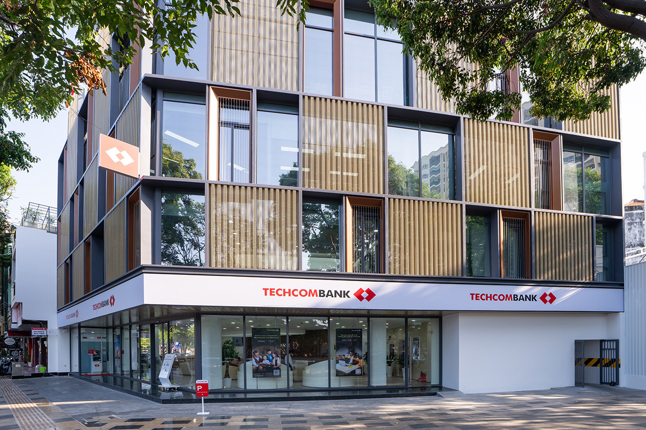 Techcombank1.jpg