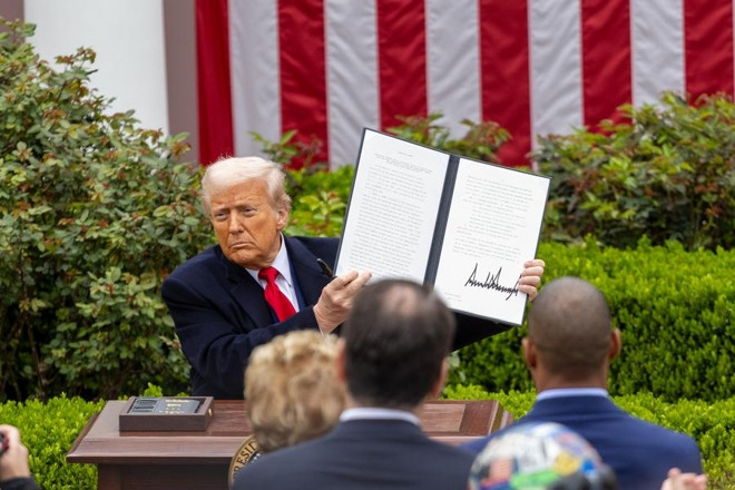 Trung Quốc lên tiếng về đòn thuế mới của ông Trump