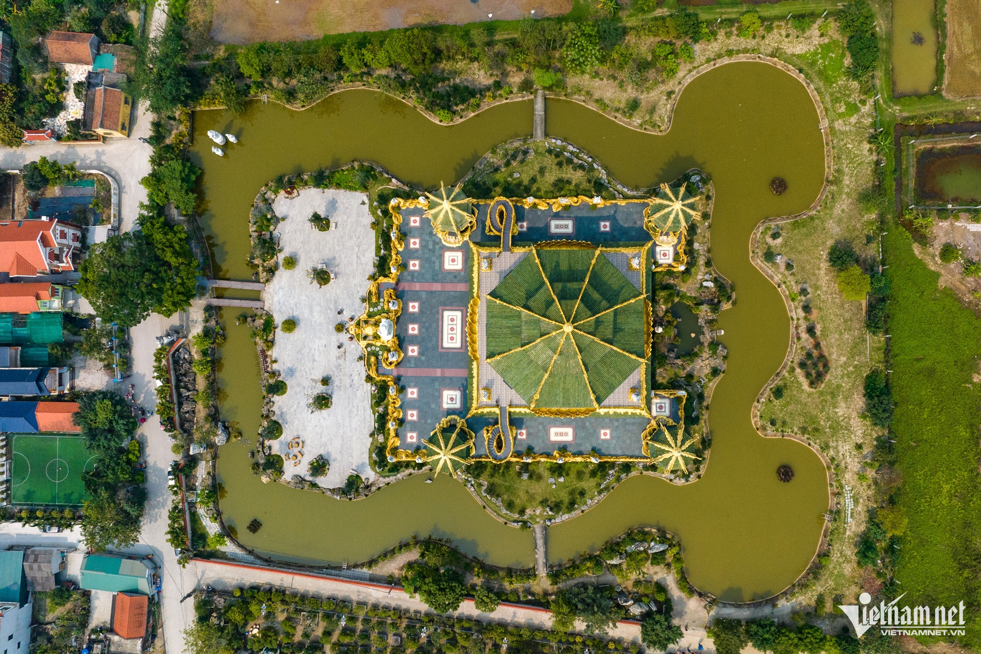 W-chua dat vang_14.jpg