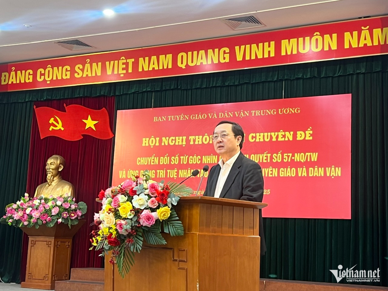 W-Ong Huynh Thanh Dat.jpg