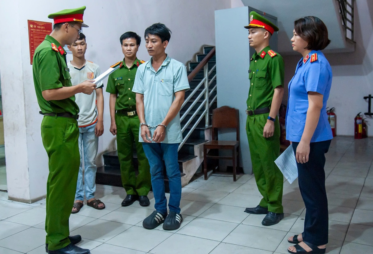 Bắt tạm giam tài xế xe đầu kéo gây tai nạn làm 2 người tử vong trên quốc lộ 51.jpg