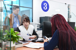 Bộ Nội vụ: Cán bộ có đơn tự nguyện xin nghỉ cũng phải đánh giá, rà soát