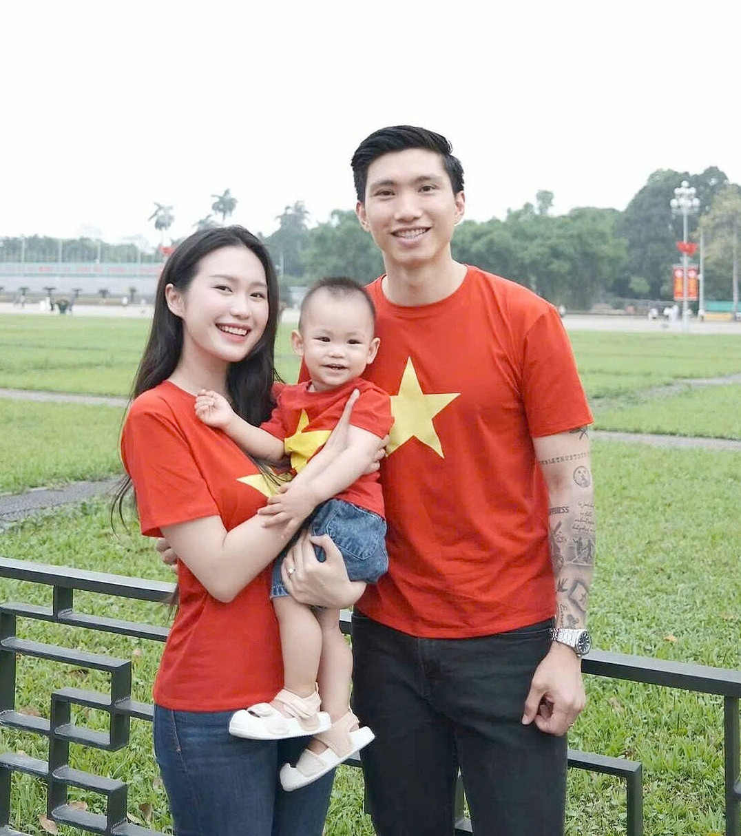 cau thu viet ngay 30.4 1.jpg