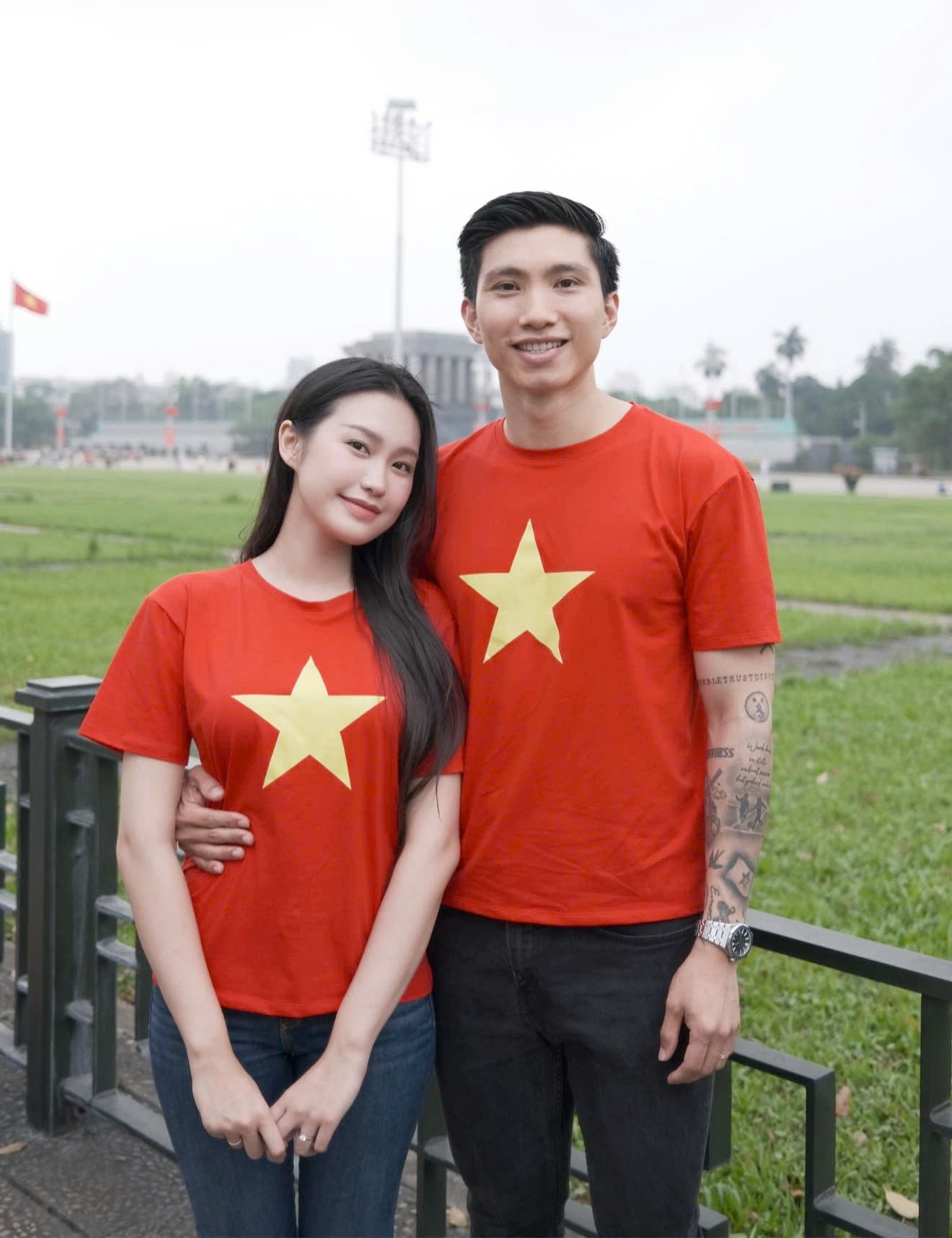 cau thu viet ngay 30.4 2.jpg