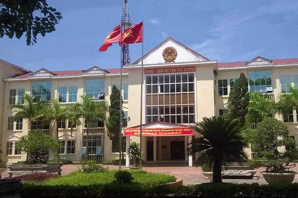 Hà Nội: 2 chủ tịch xã bị tạm đình chỉ công tác do để xảy ra vi phạm đất đai