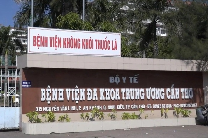 Người bị bắn vụ nổ súng ở Vĩnh Long vẫn đang thở máy, điều trị chống phù não