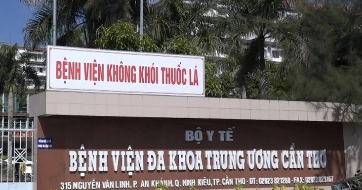 Người bị bắn vụ nổ súng ở Vĩnh Long vẫn đang thở máy, điều trị chống phù não