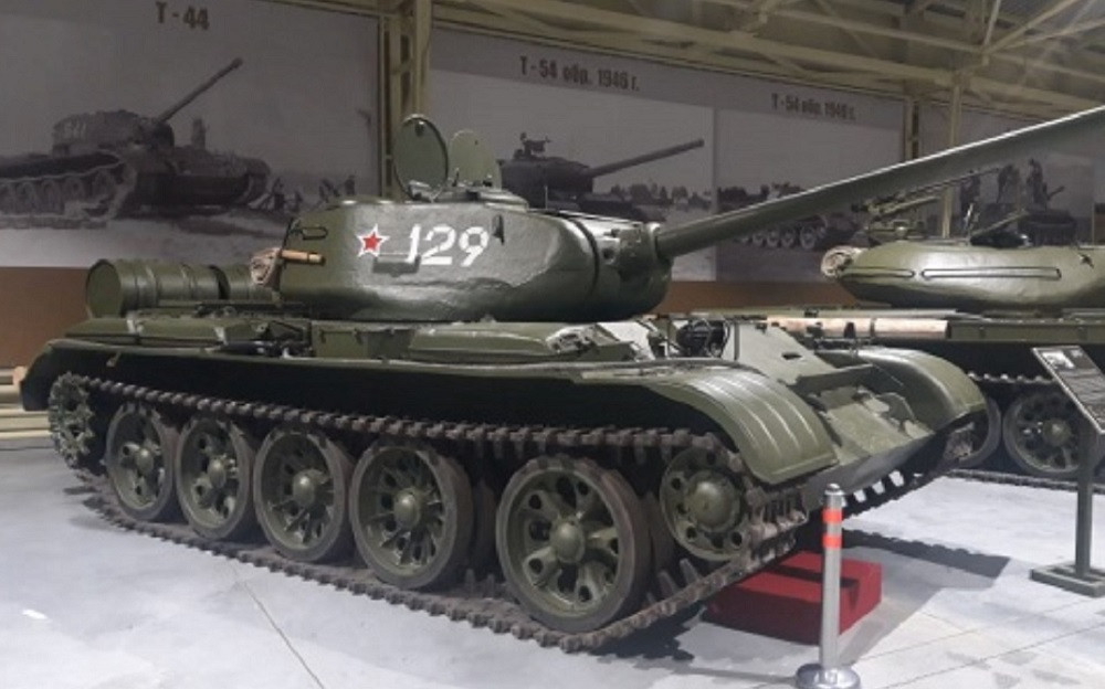 T 54 1.jpg