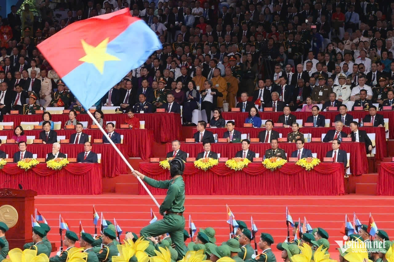 W-6h45 dieu binh 23945.jpg