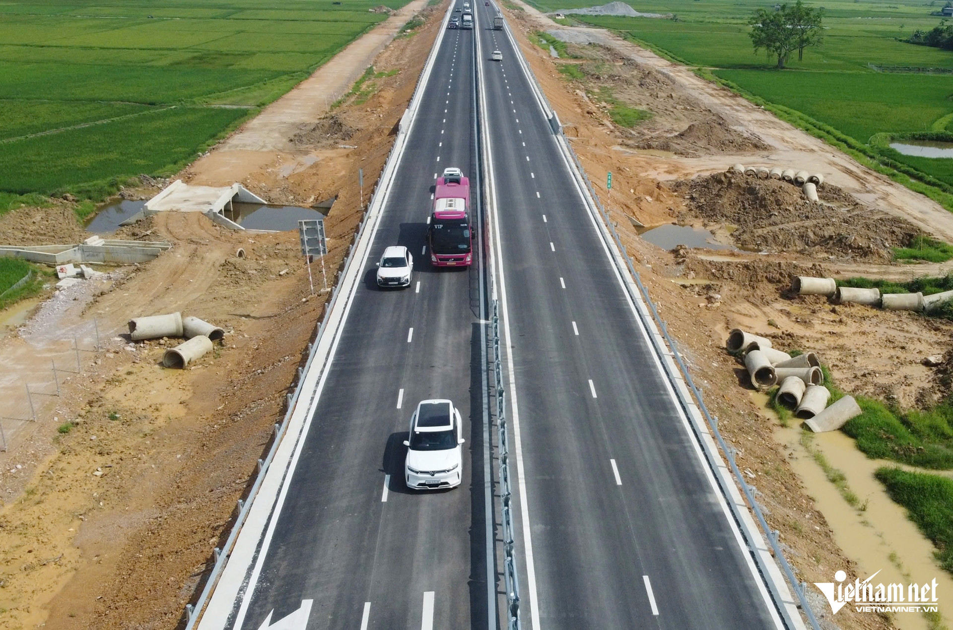 W-Bãi Vọt Hàm nghi.jpg