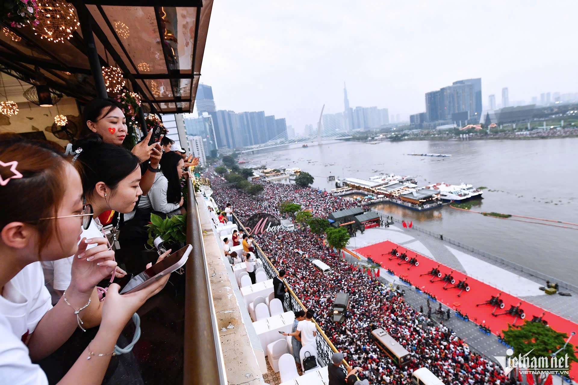 W-diẽu binh 6h.jpg