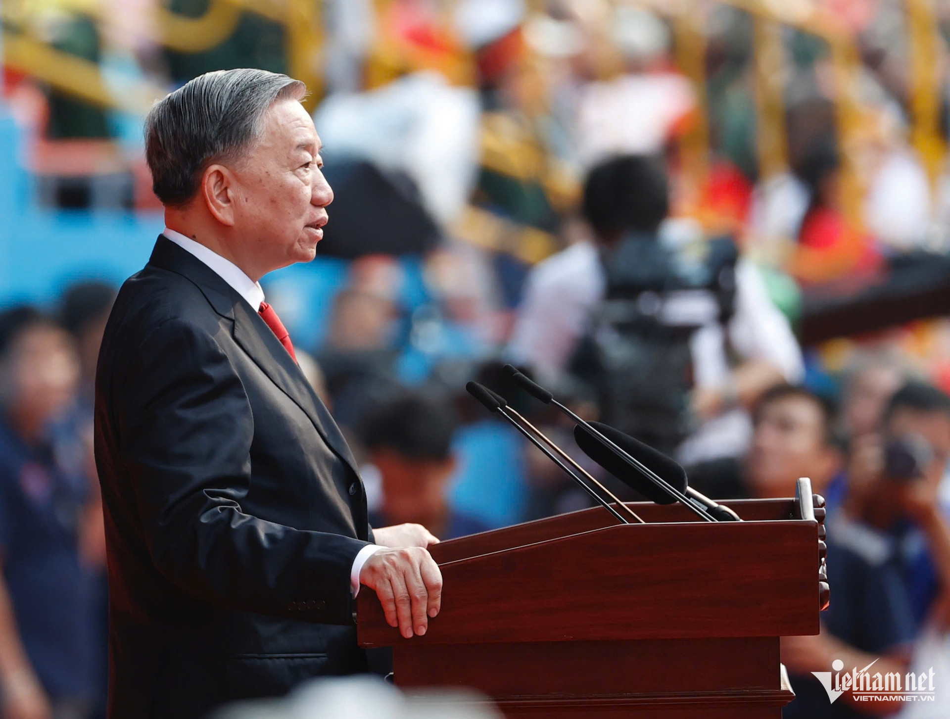 W-tổng bí thư 1.jpg