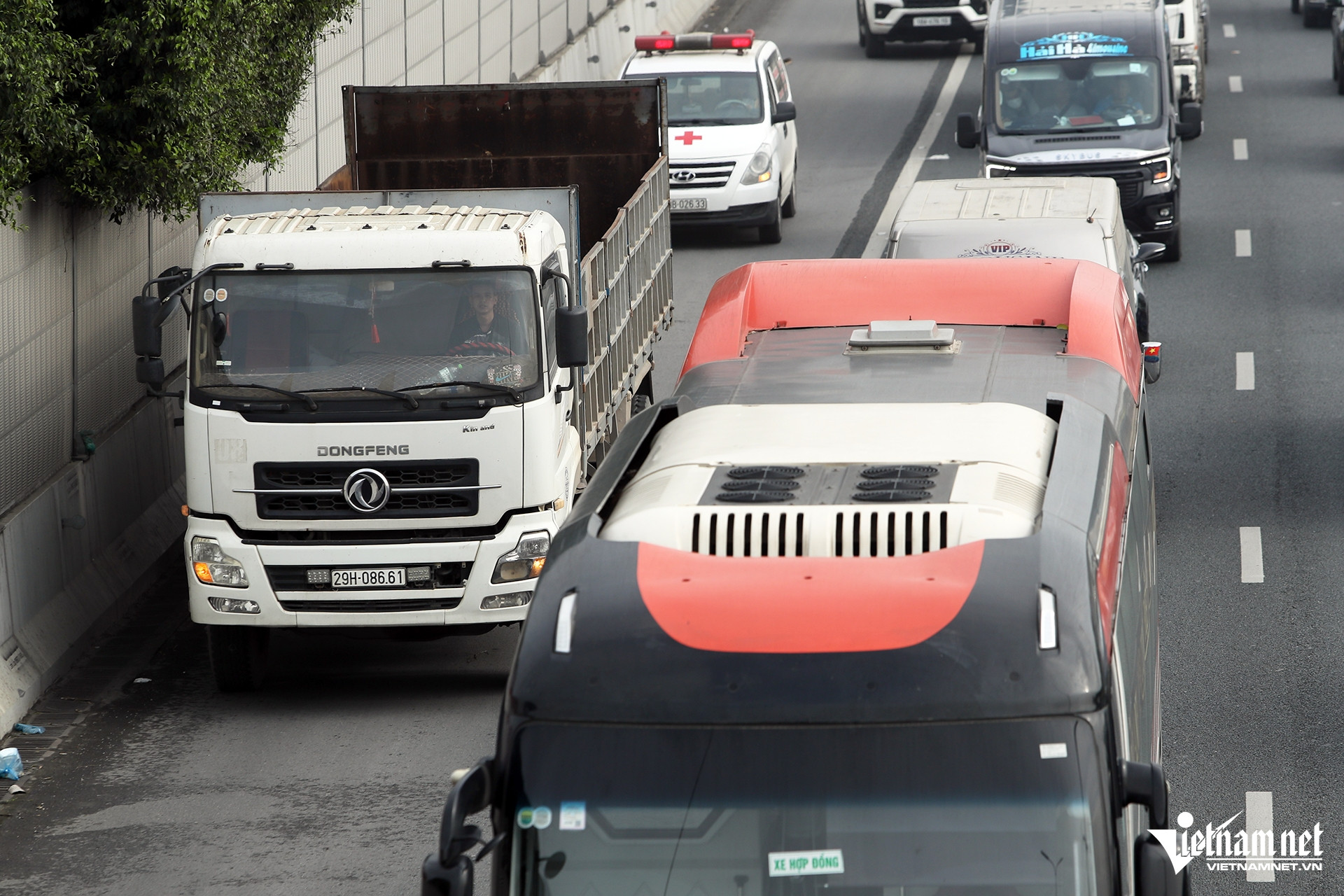 W-un tac sang 304 5.jpg