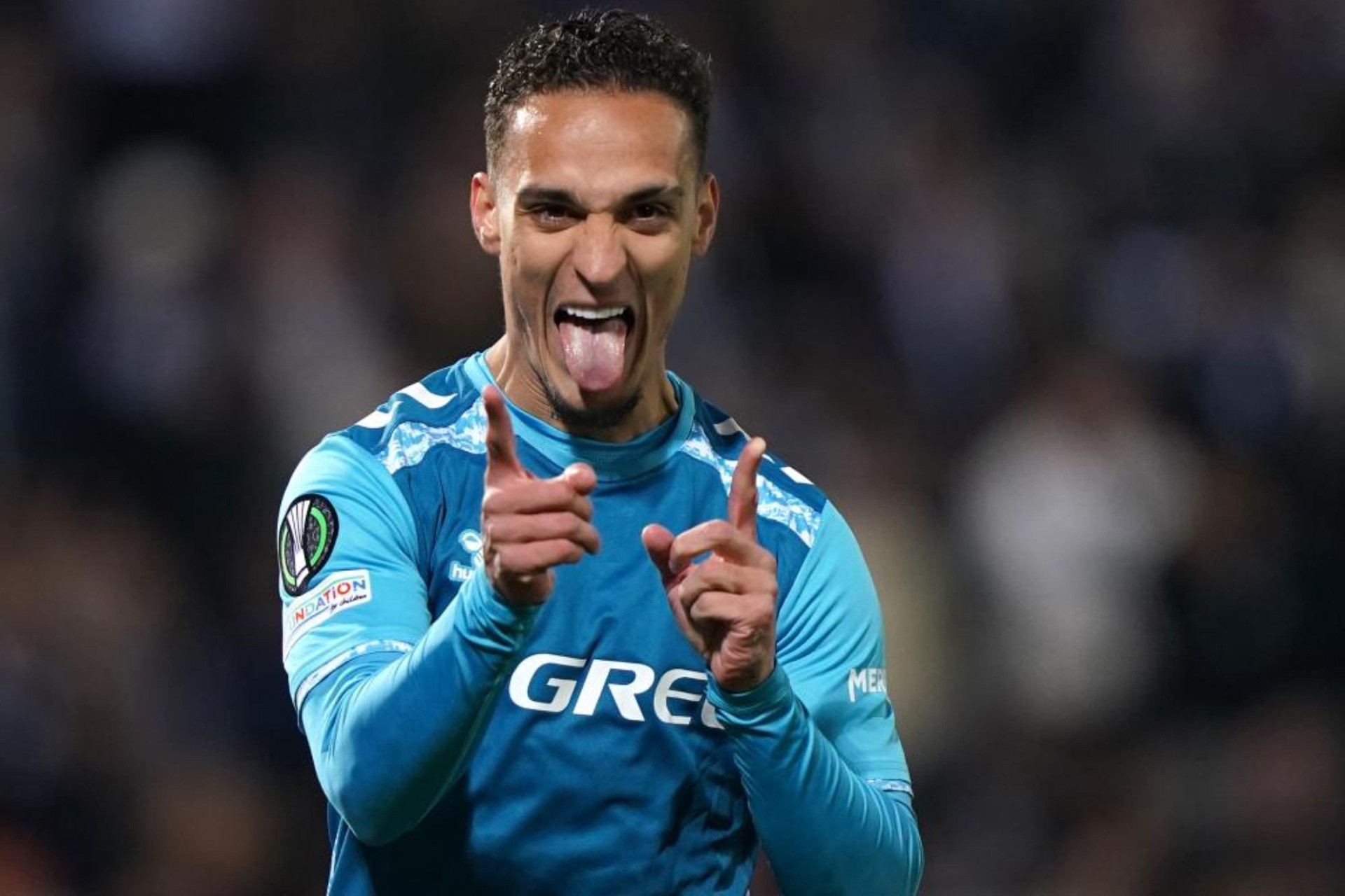 Antony: Từ kẻ bị chê cười ở MU đến hô mưa gọi gió tại La Liga