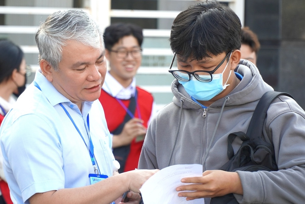 Đại học Bách khoa TPHCM công bố cách tính quy đổi điểm xét tuyển đại học 2025