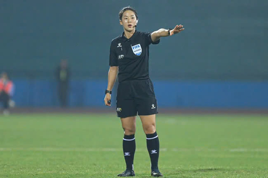 Kim Yu Jeong 8.jpg