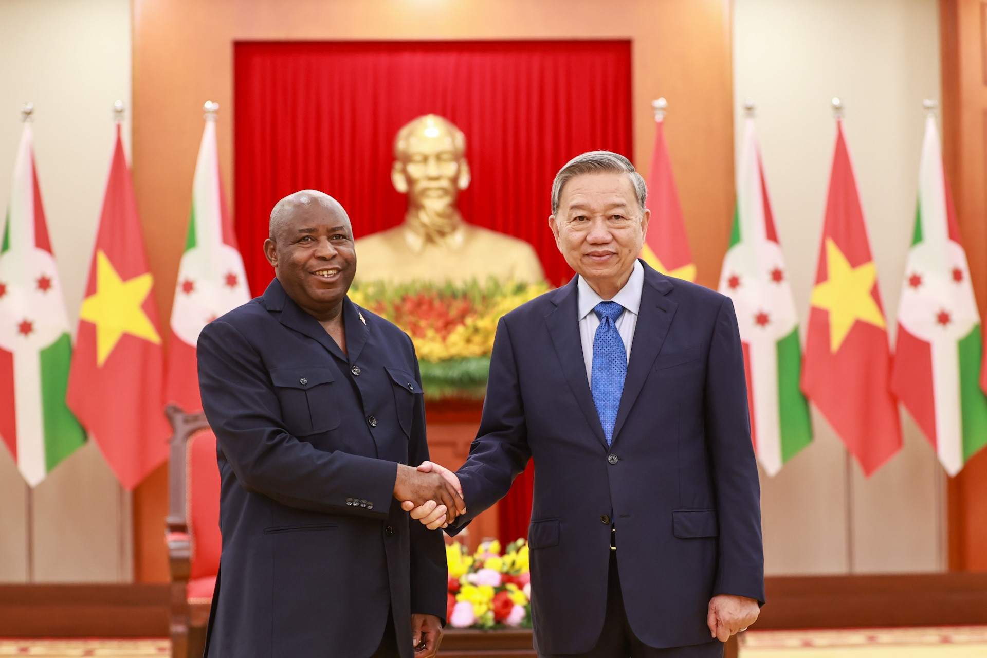 Tổng Bí thư và Thủ tướng tiếp Tổng thống Burundi