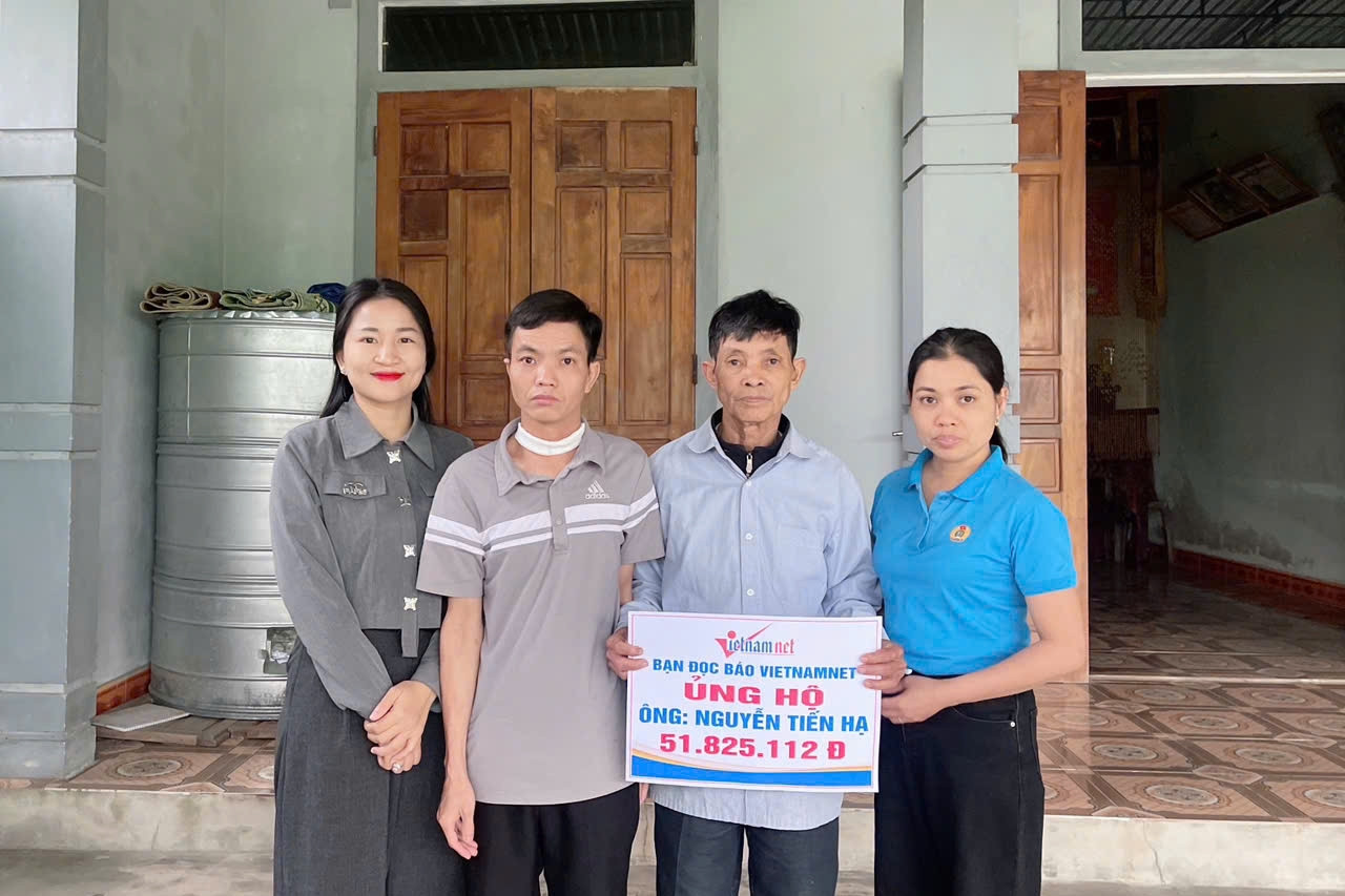 Trao hơn 51 triệu đồng tới gia đình có 3 người mắc bệnh ung thư ở Hà Tĩnh