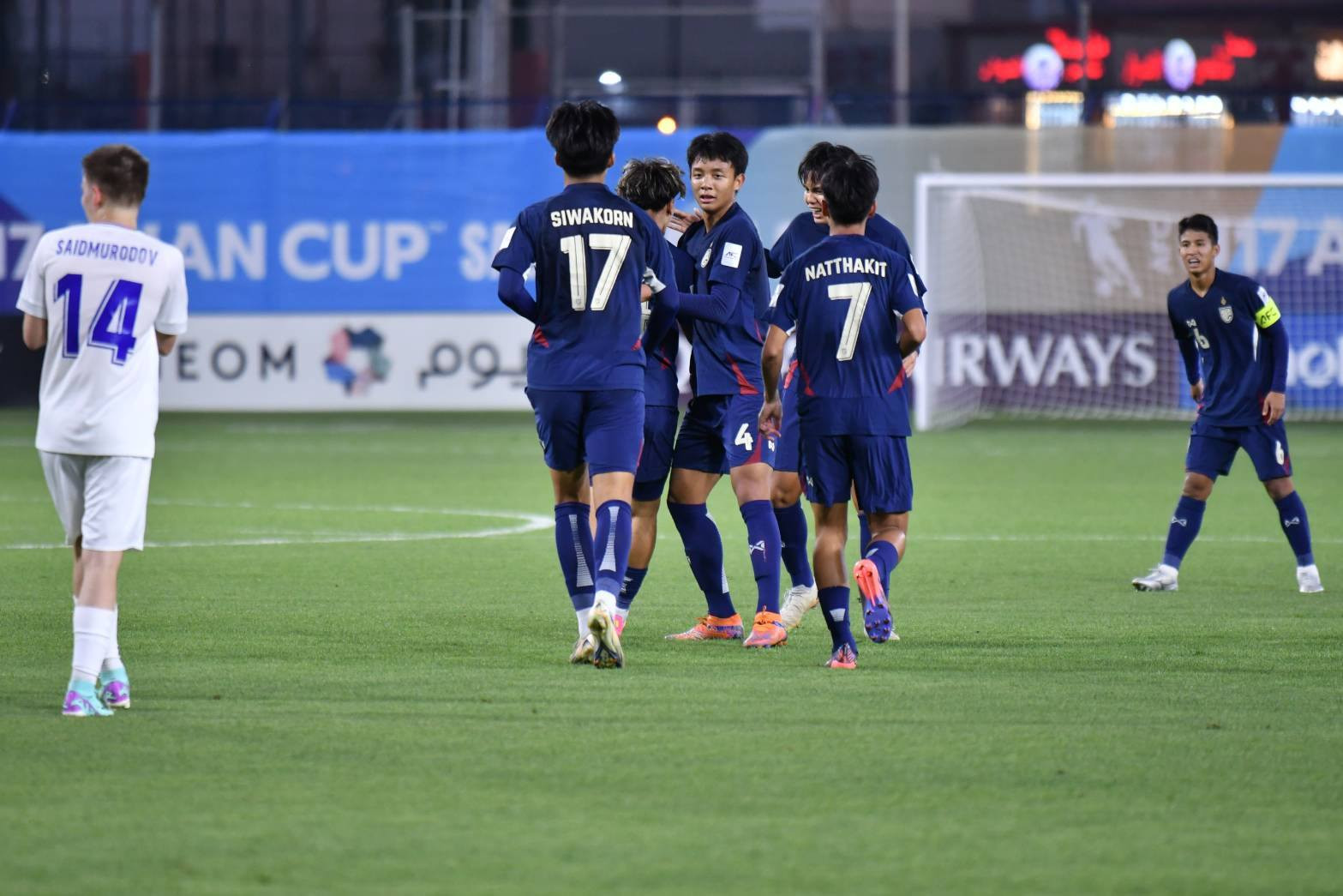 U17 Uzbekistan u17 thai lan 2.jpg