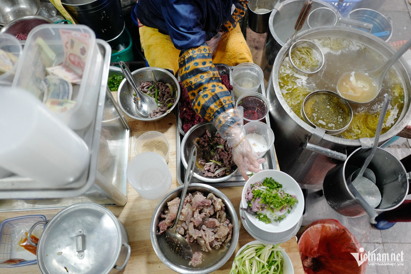 w pho van 4 114957.jpg