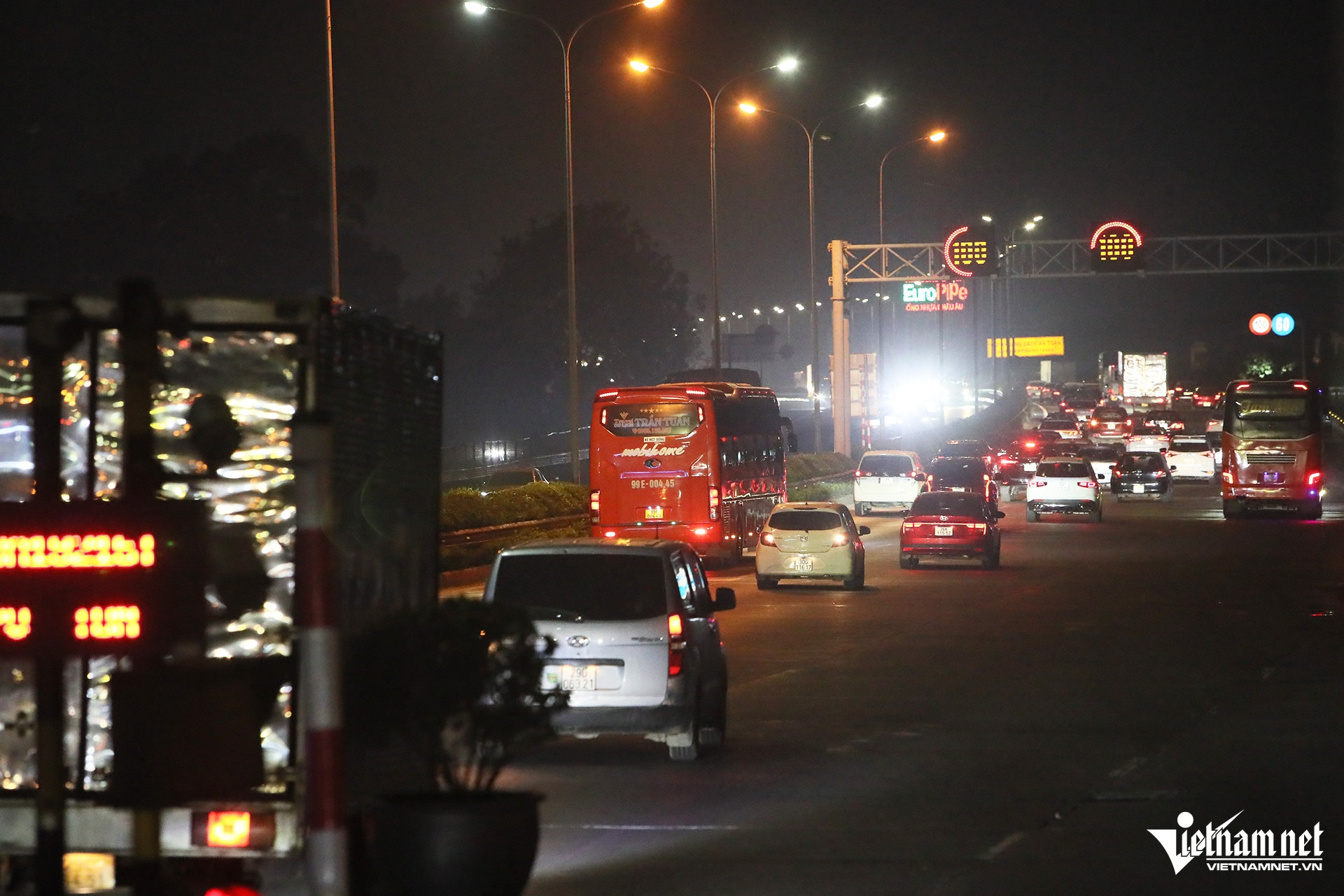 W-un den dem 10 copy.jpg