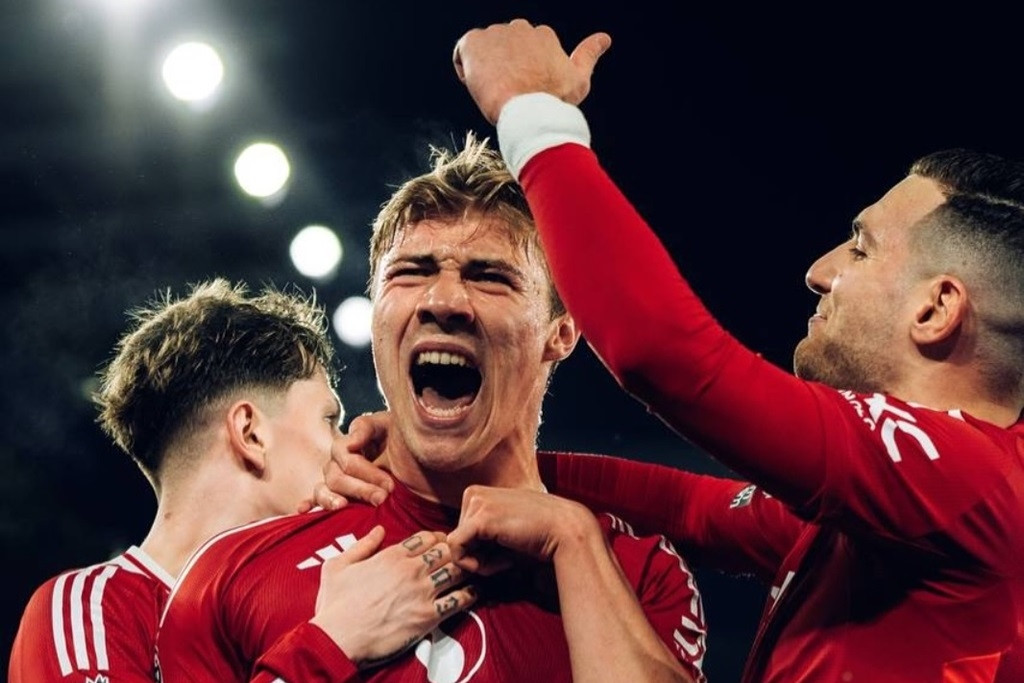 Amorim tuyên bố lớn chuyển nhượng, MU gấp rút 'đòi' Premier League