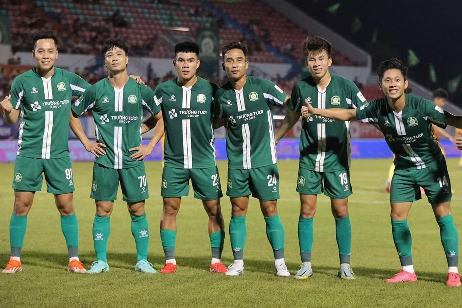 Công Phượng tái xuất ấn tượng, Bình Phước bỏ túi 3 điểm