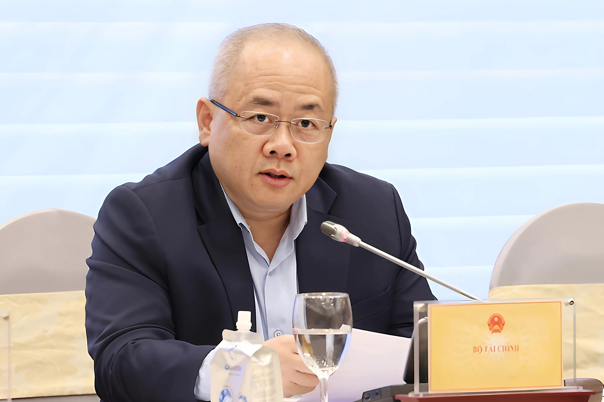 Thứ trưởng Tài chính: Không nên phản ứng 'thái quá' trước mức thuế của Mỹ