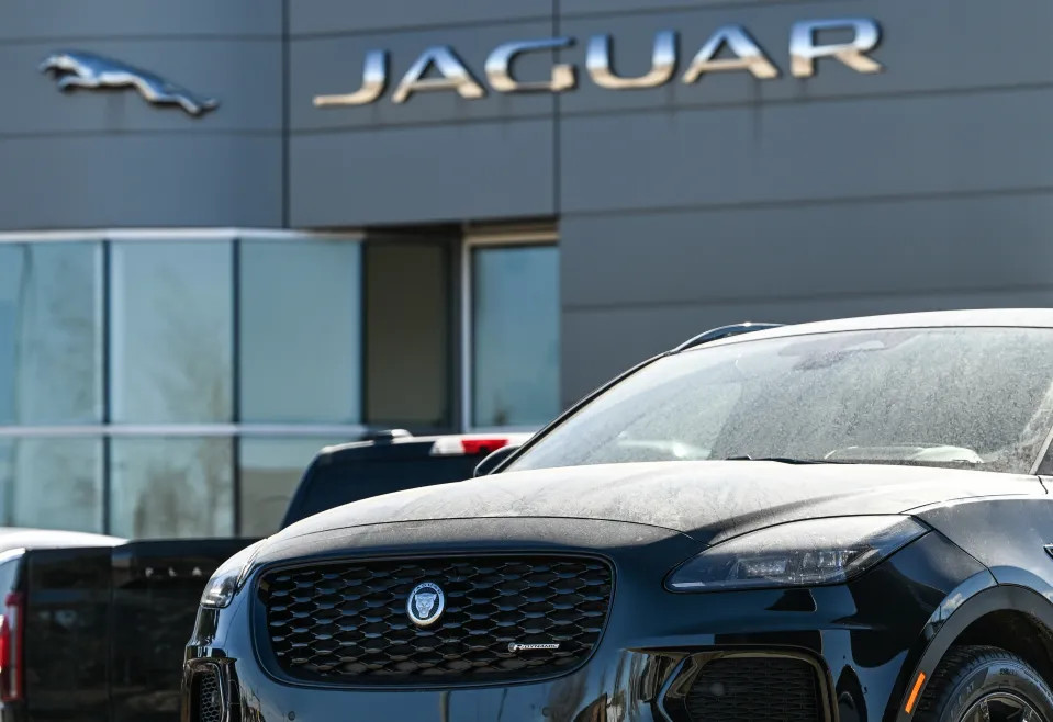 Jaguar Land Rover.webp