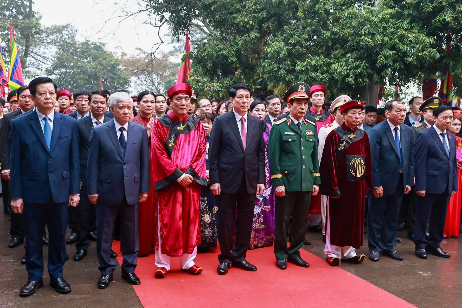 Lễ dâng hương tưởng nhớ các Vua Hùng