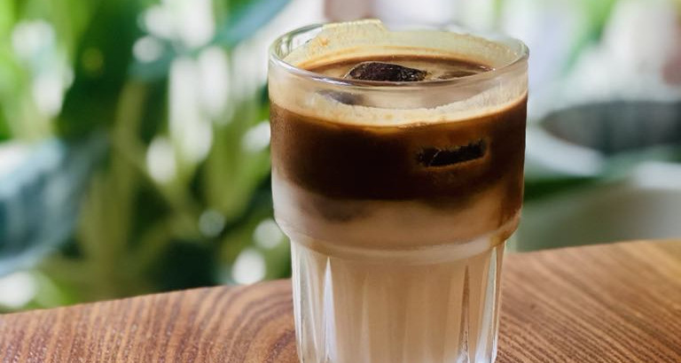 Lời cảnh báo cho những người thích uống nhiều cà phê