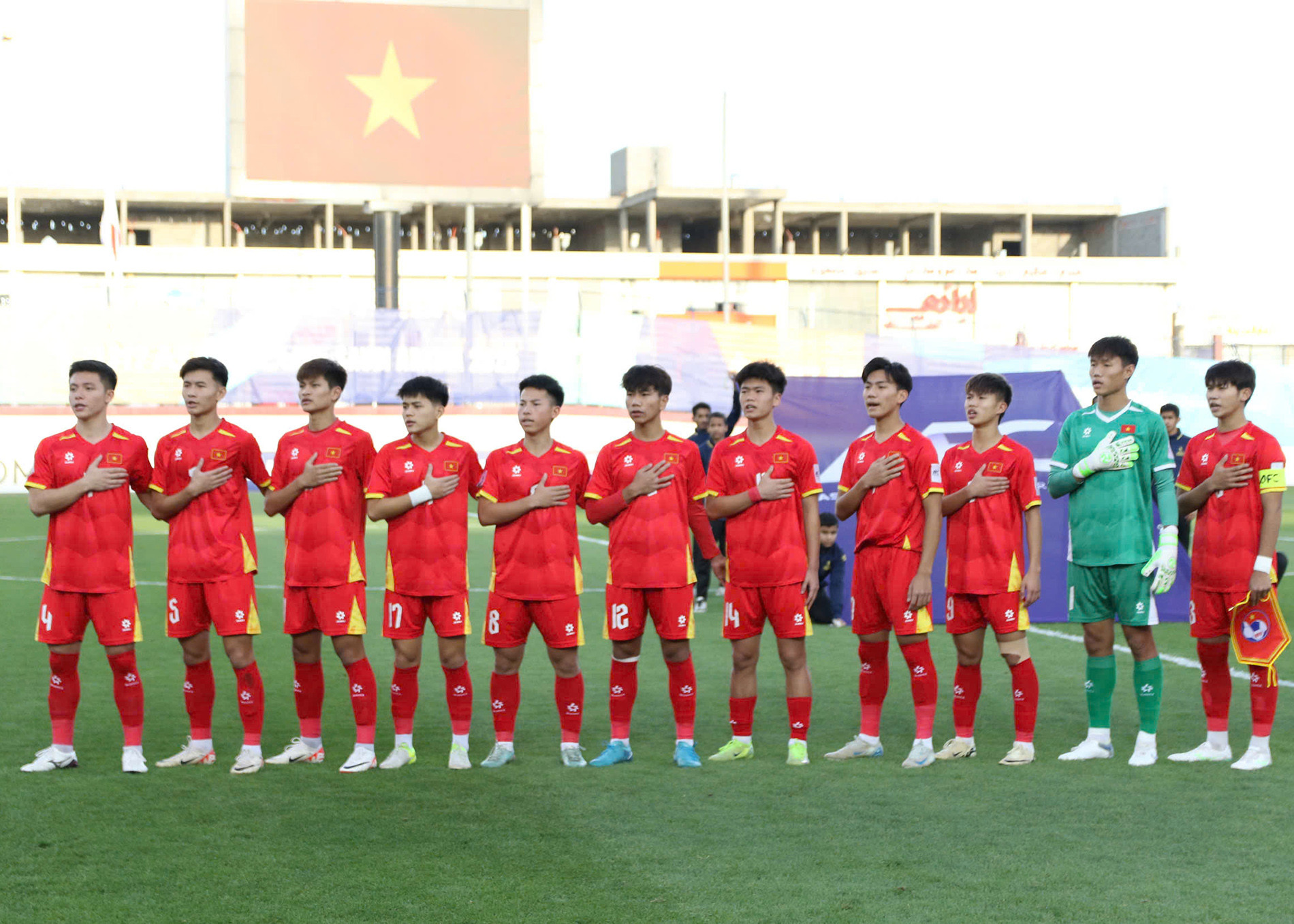u17 viet nam u17 nhat ban 6.jpg