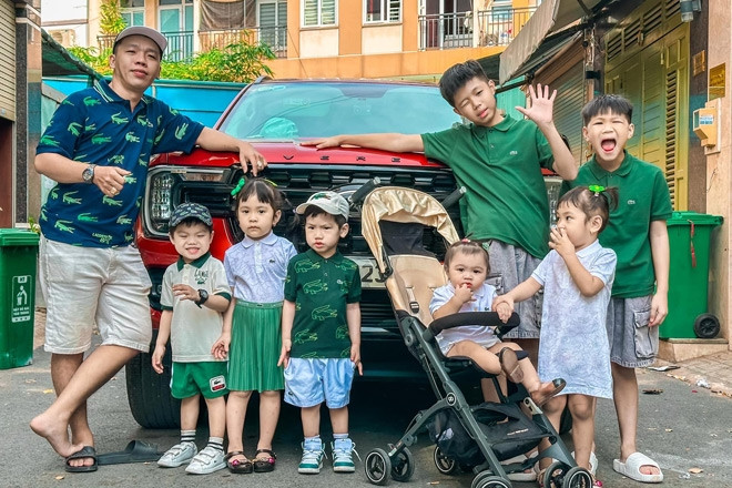 9X TPHCM sinh 7 con, kể chuyện thú vị khi rèn con tự lập
