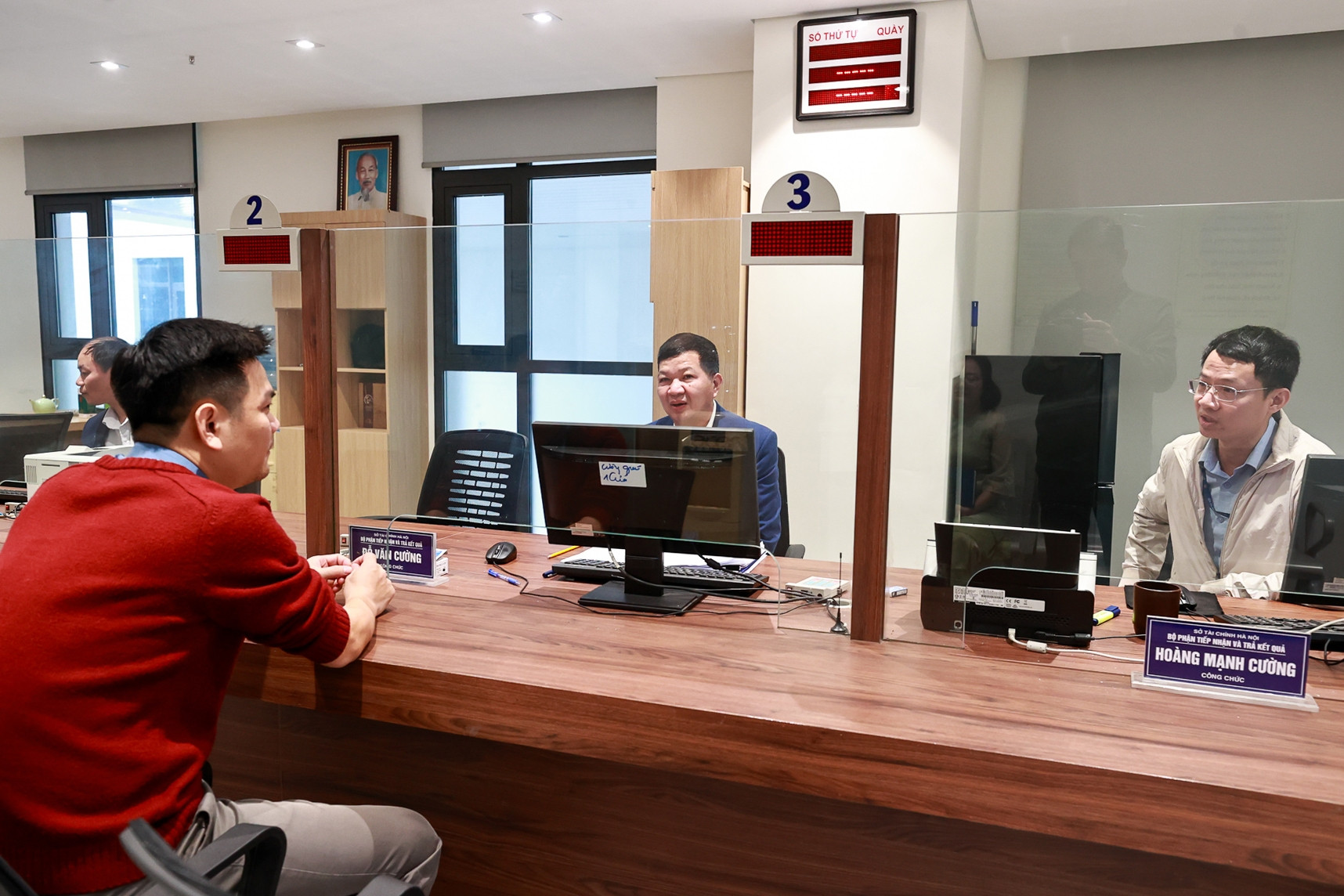 Các bộ ngành sẽ làm gì để sáp nhập tỉnh, sắp xếp xã, không tổ chức cấp huyện?