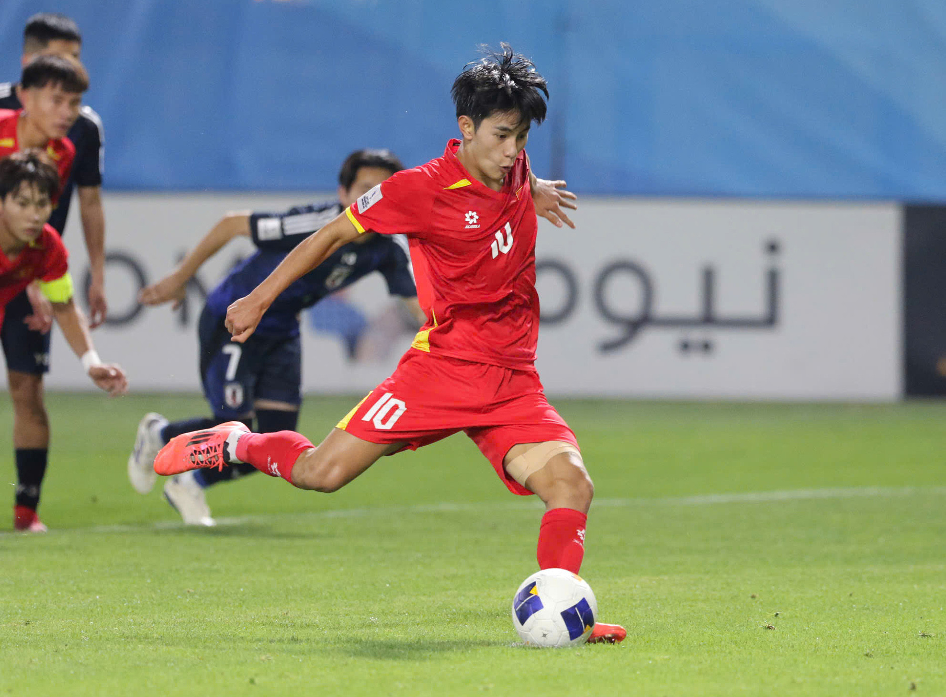 gia bao u17 viet nam 1.jpg