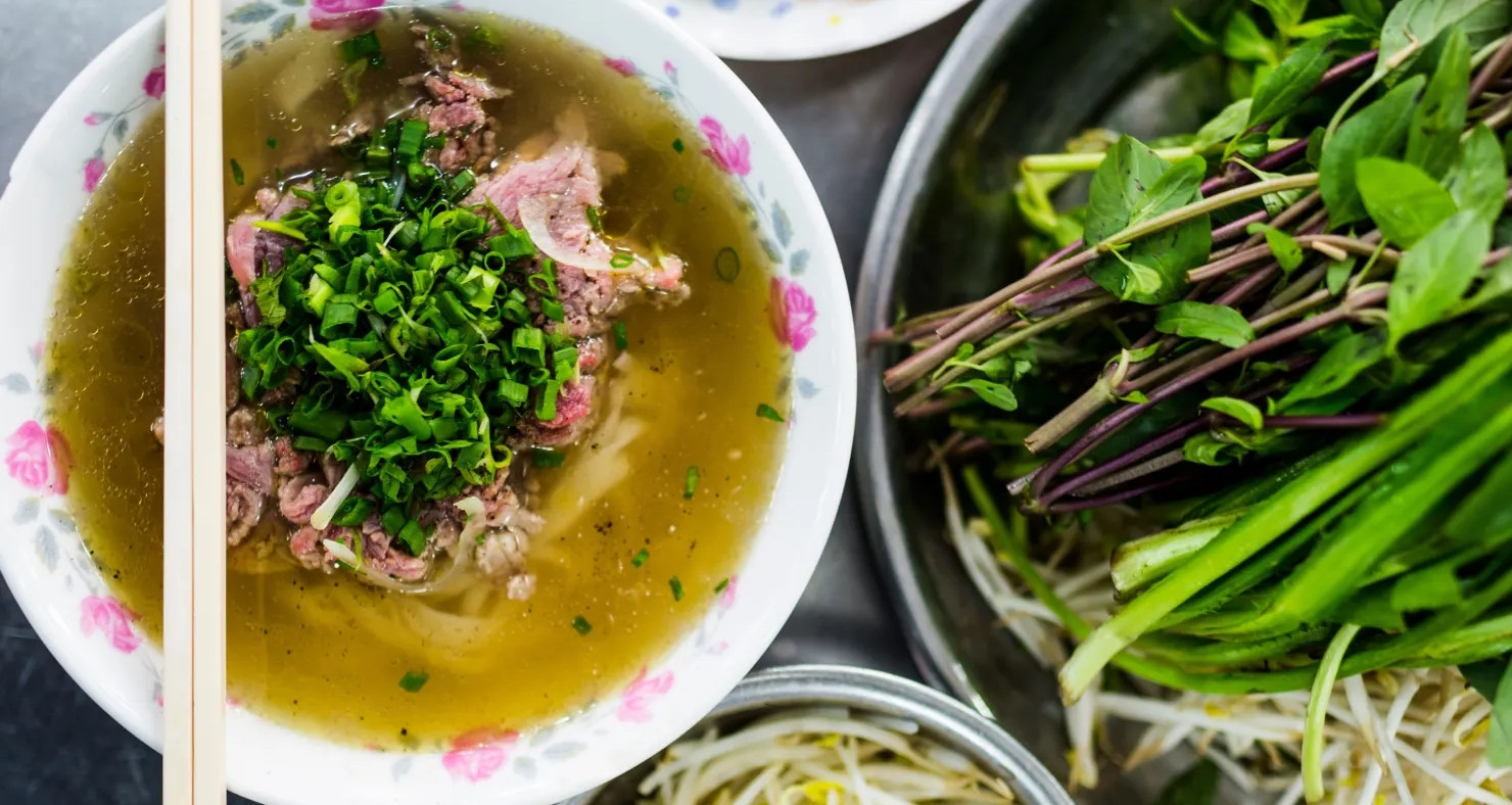 Khách Úc khen nức nở một món ăn, khẳng định sẽ 'nhớ mãi' ở TPHCM