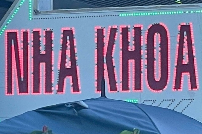 Khám bệnh chui, phòng nha bị phạt 45 triệu đồng, đình chỉ hoạt động 18 tháng