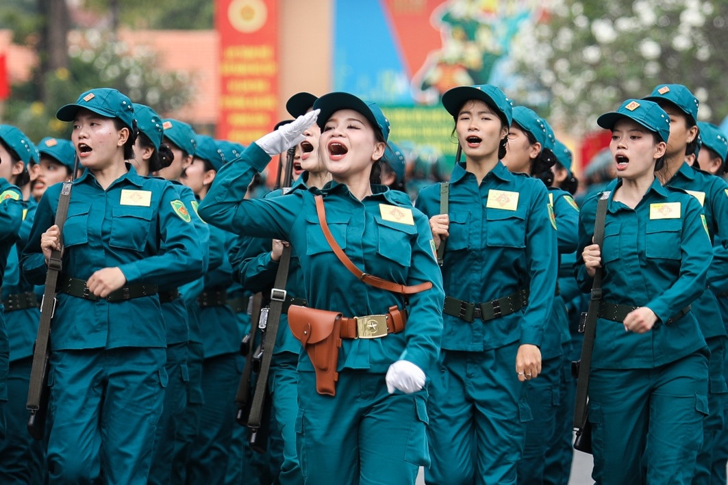 Lãnh đạo Bộ Quốc phòng bàn về tổ chức quân sự địa phương sau khi sáp nhập tỉnh