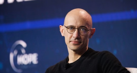 Sếp công nghệ Mỹ: Chỉ tuyển người khi AI không thể đảm nhiệm công việc