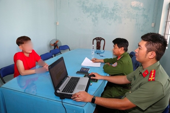 Vừa từ khu 'Tam Thái Tử' về Việt Nam, thanh niên lừa đảo 131 tỷ đồng bị bắt giữ