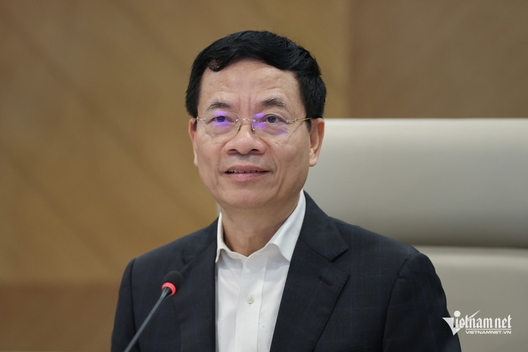 W-nguyen manh hung 2 23691.jpg
