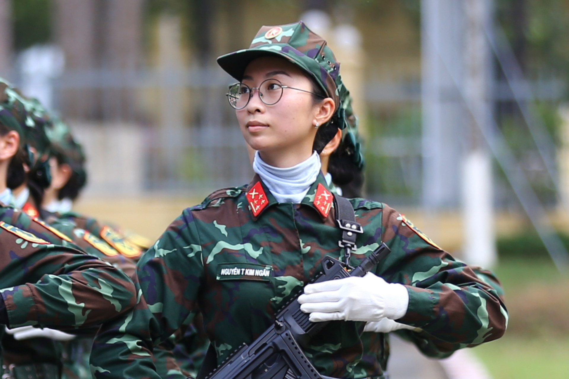 Nữ bác sĩ tham gia diễu binh chia sẻ bí quyết rèn luyện thể lực cho lễ 30/4