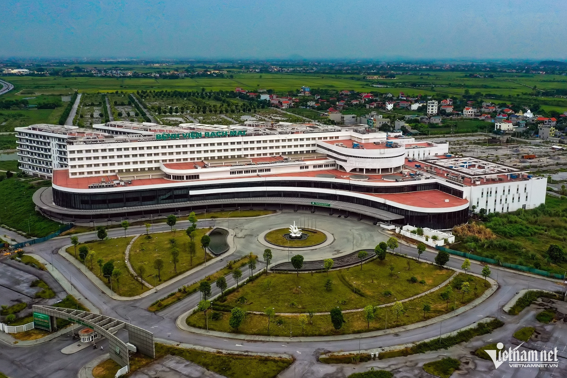 Bản tin sáng 9/4: Dự án Bạch Mai, Việt Đức cơ sở 2: Mang 145 tỷ gửi tiết kiệm